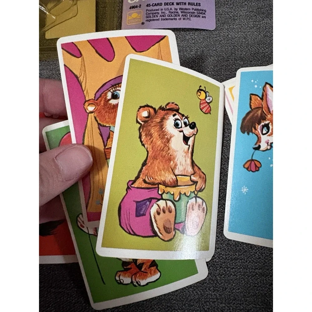 Vintage‎ Golden Snap Collectible Animals 45-Card Deck Game with Case - Purple